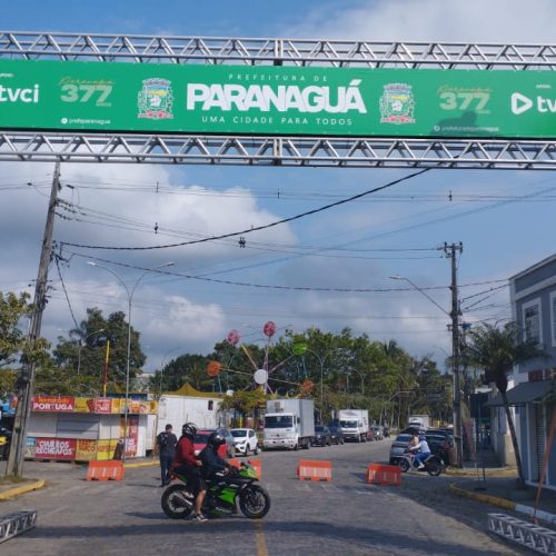 LONA COM ILHÓS - FRONTLIGHT ILHÓS-1